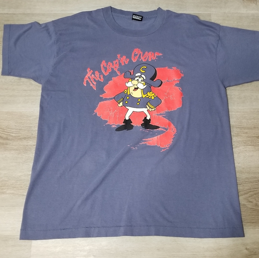 Vintage the captain crunch gatorade shirt XL